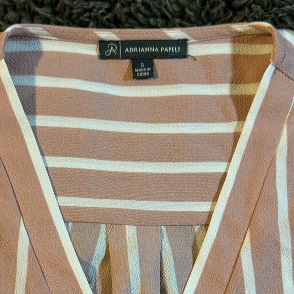 Adrianna Papell peach and white striped long sleeve blouse size small - Picture 2 of 8